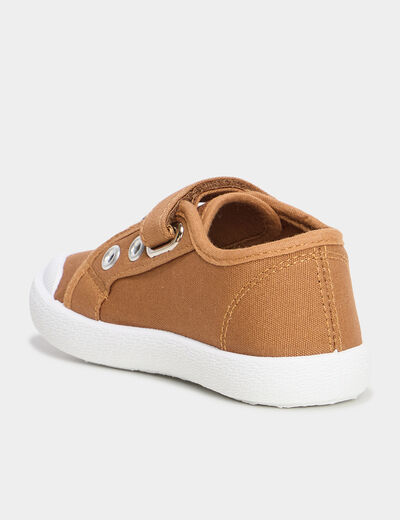 Baskets en toile bout renforc&eacute; camel gar&ccedil;on