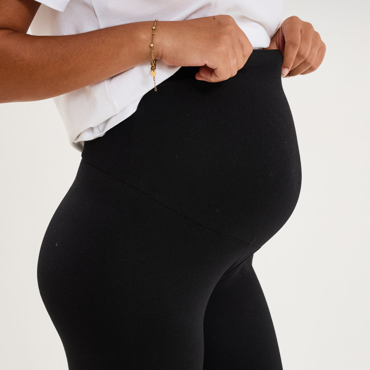 Legging 7/8&egrave;me grossesse noir femme maternit&eacute;