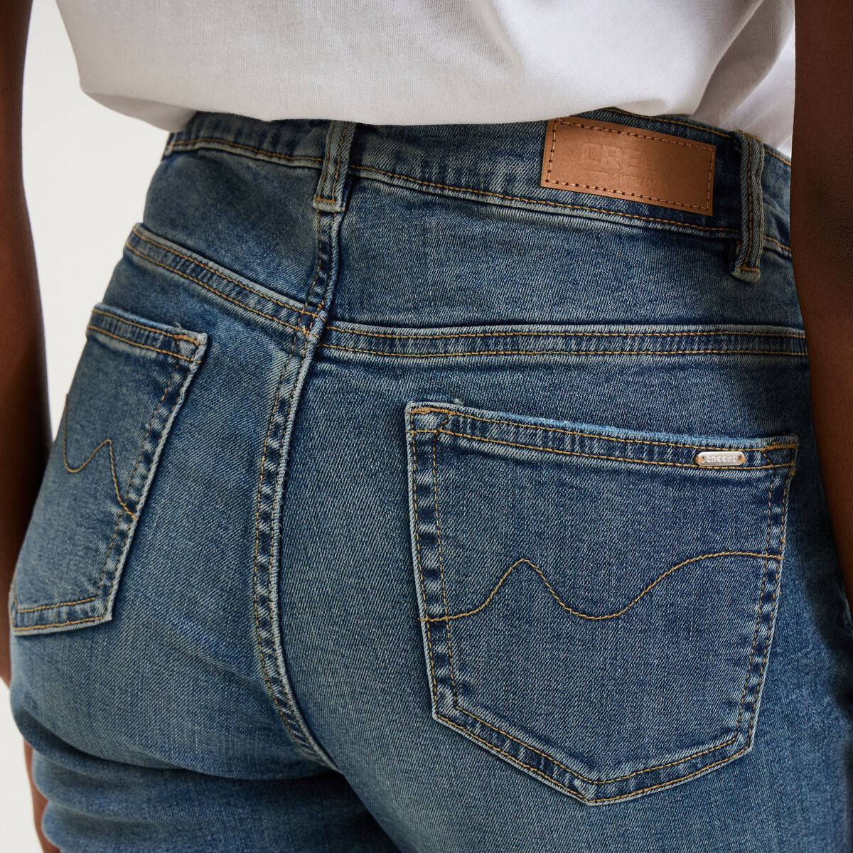 Jeans flare 5 poches denim dirty femme