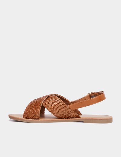 Sandales plates brides tressées croisées marron femme