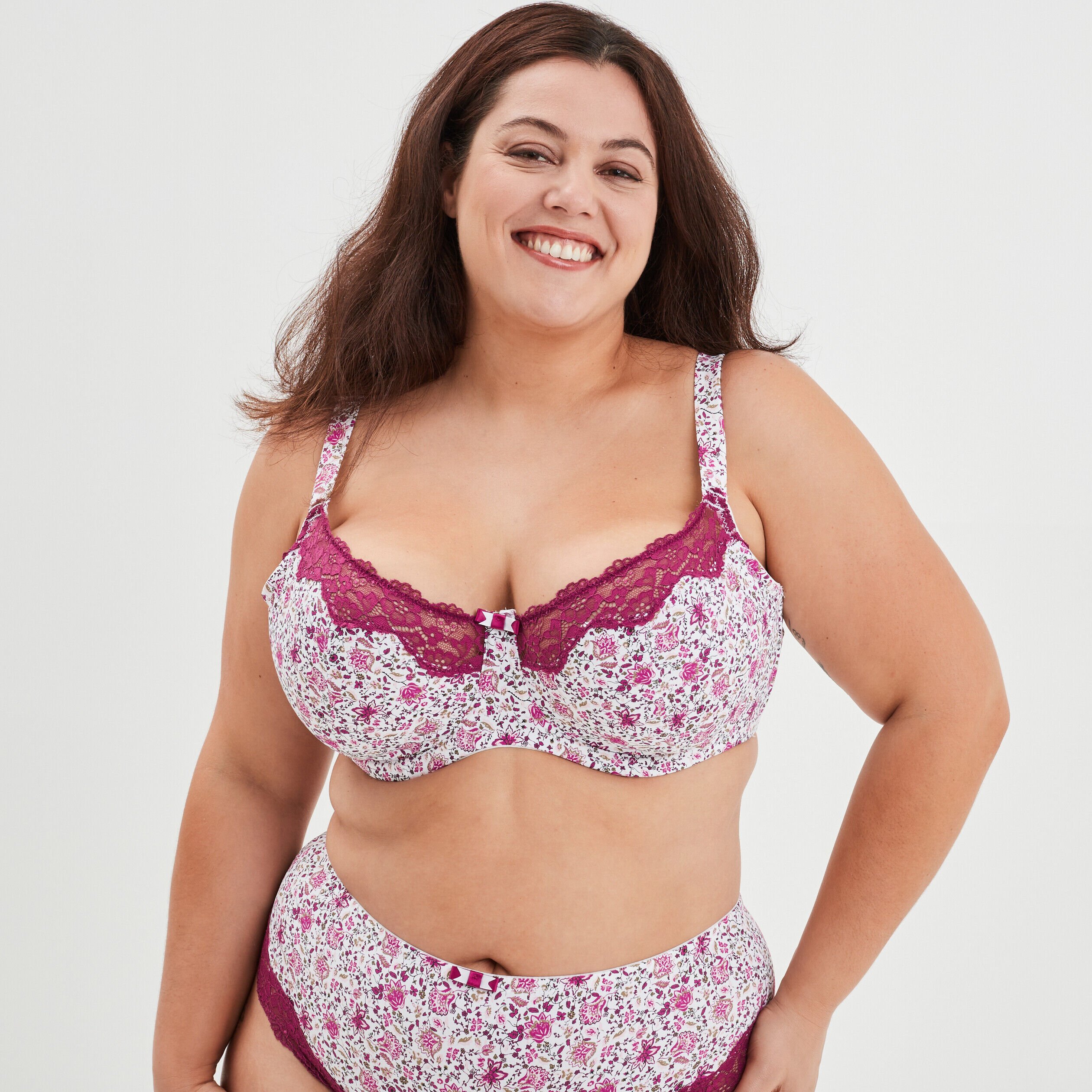 Soutien-gorge emboitant microfibre beige femme grande taille MODAVISTA