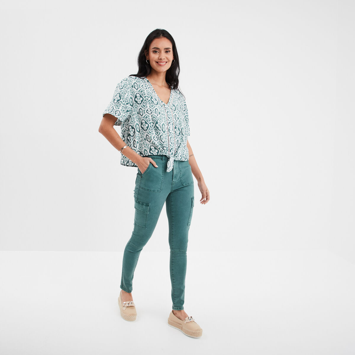 Pantalon cargo skinny 7/8ème Liberto vert foncé femme