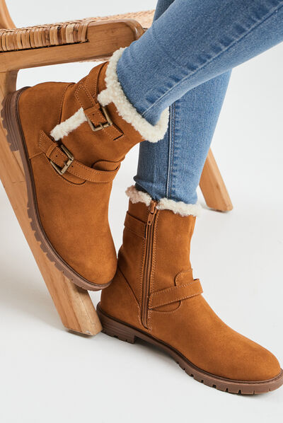 Bottines fourrées avec boucles marron femme