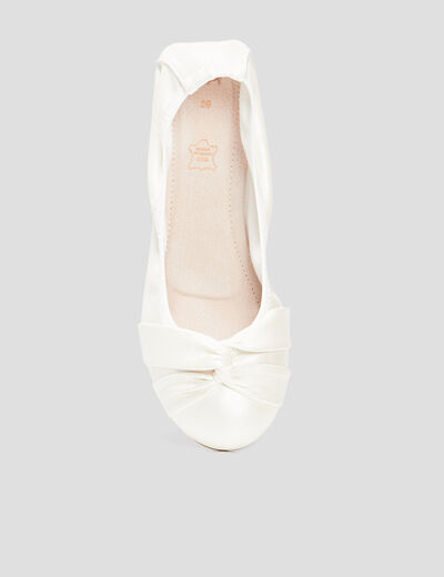 Ballerines effet nou&eacute; blanc femme