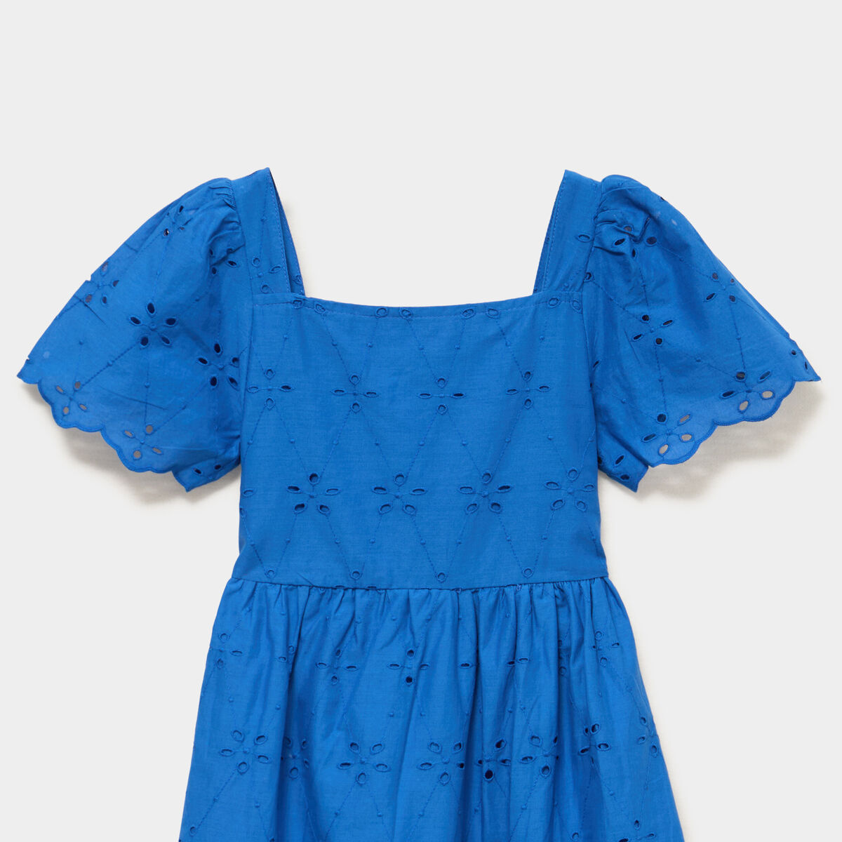 Robe c&eacute;r&eacute;monie broderie anglaise smock&eacute; bleu roi fille