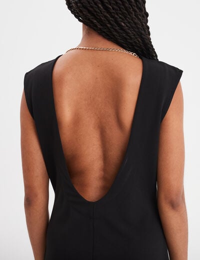Robe courte dos ouvert avec bijou noir femme