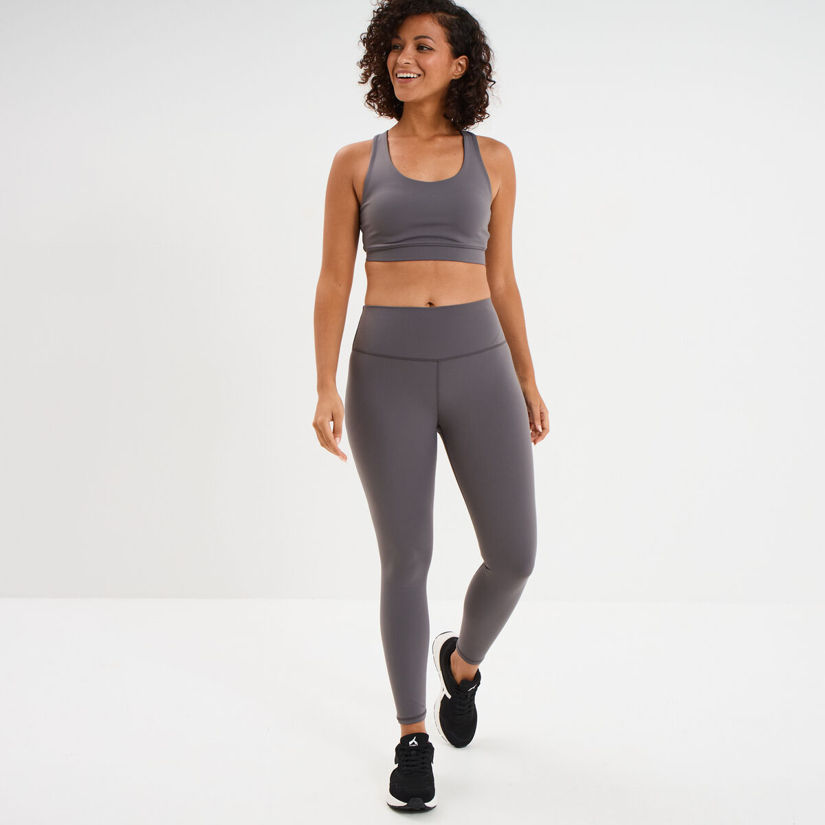 Legging de sport gainant taille haute gris fonc&eacute; femme