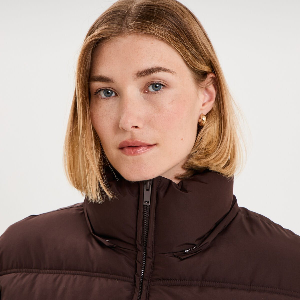Doudoune &agrave; capuche zipp&eacute;e femme marron fonc&eacute; femme
