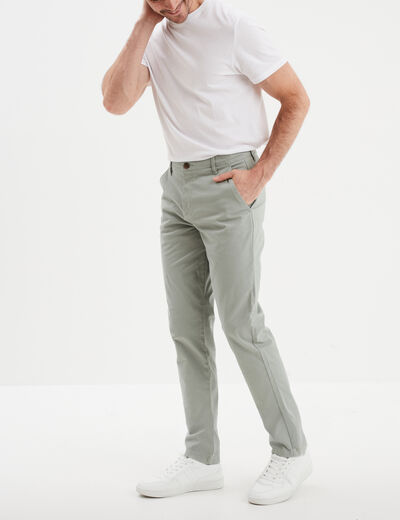 Pantalon chino droit stretch retroussé vert olive homme