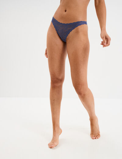 Tanga en dentelle doublure coton bleu gris femme