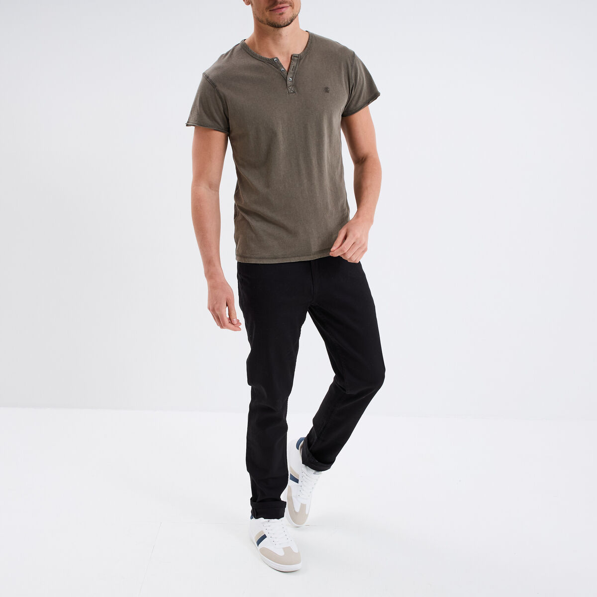T-shirt col tunisien manches courte vert kaki homme