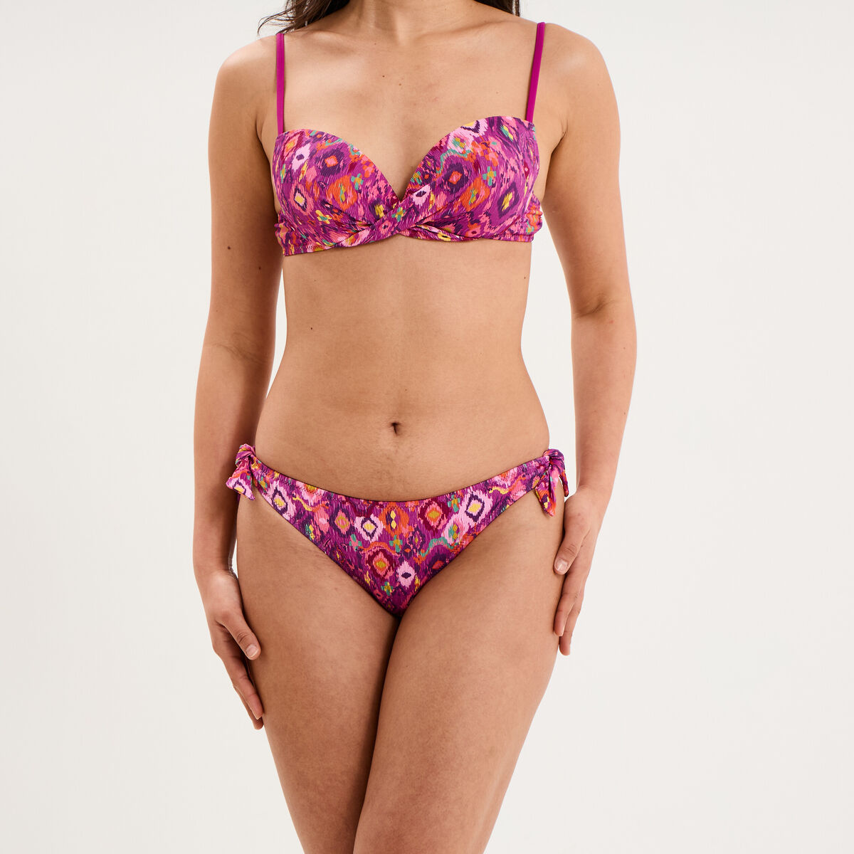 Bas de maillot de bain noeuds violet femme