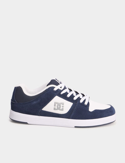 Baskets en cuir antid&eacute;rapantes bleu marine homme