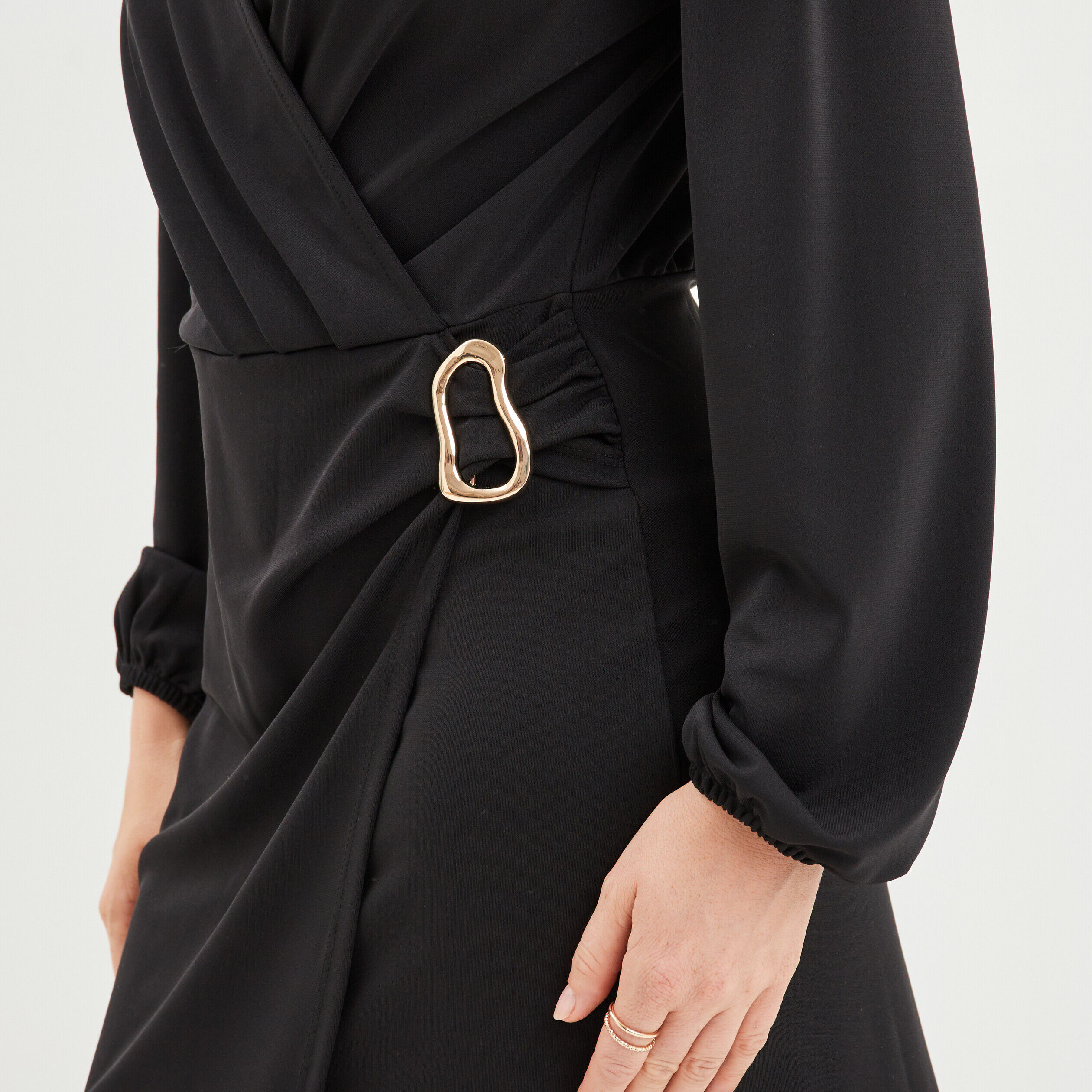 Robe manches plumetis froncées Mosquitos noir femme | La Halle