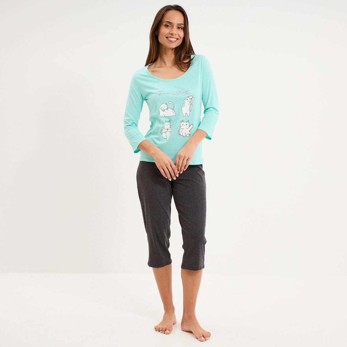 Ensemble pyjama corsaire et t-shirt bleu turquoise femme