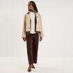 Trench court boutonn&eacute; beige femme