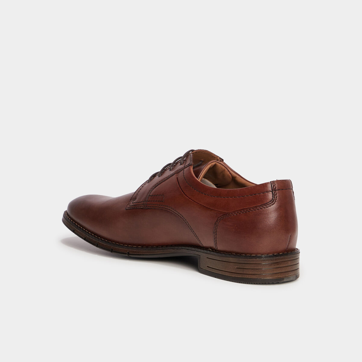 Derbies en cuir avec lacets marron foncé homme