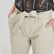Pantalon chino ceinturé 7/8ème beige femme