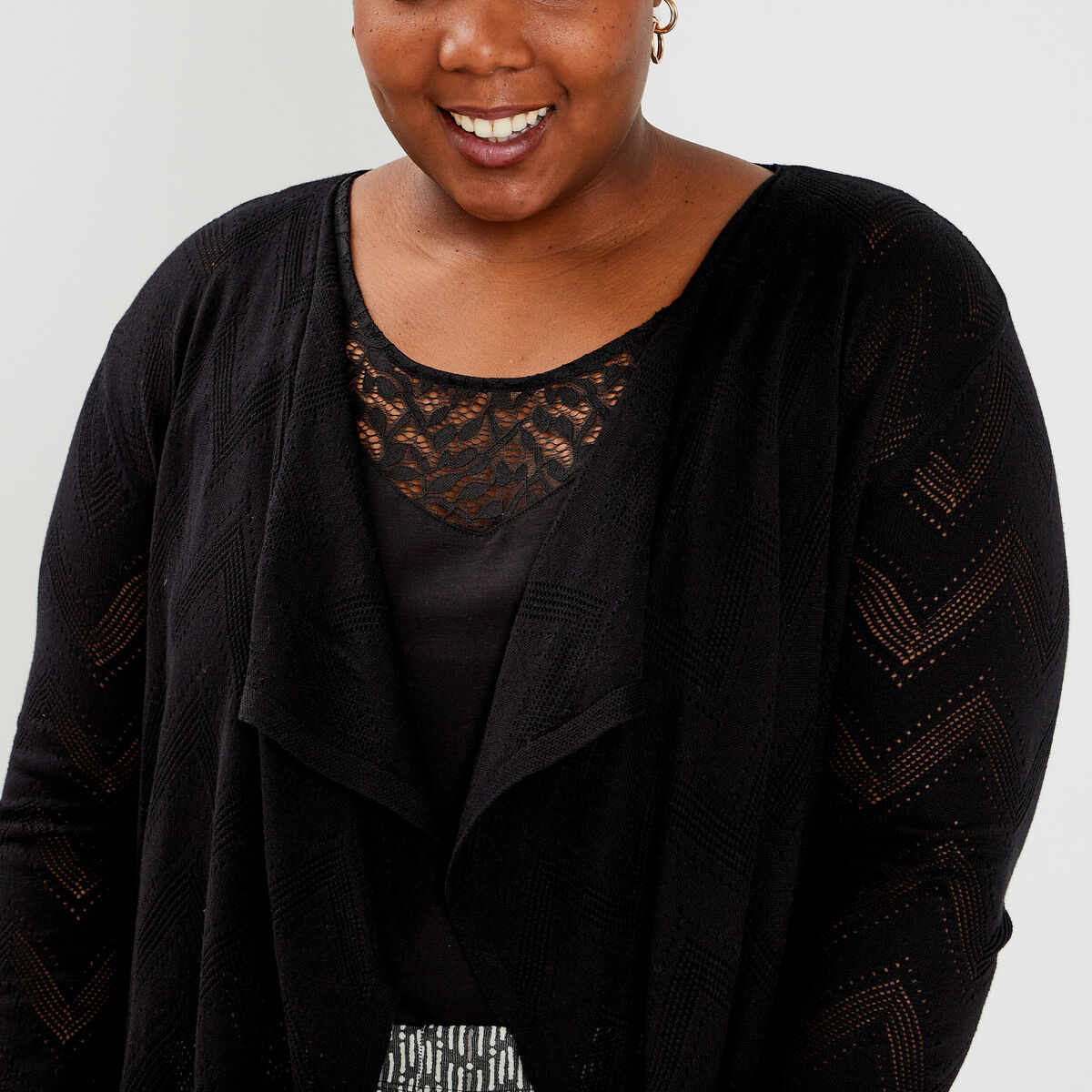 Gilet manches longues col cascade noir femme grande taille