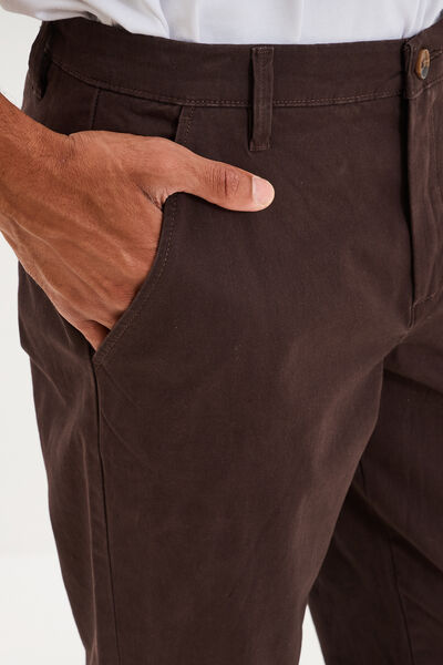 Pantalon chino droit stretch marron fonc&eacute; homme