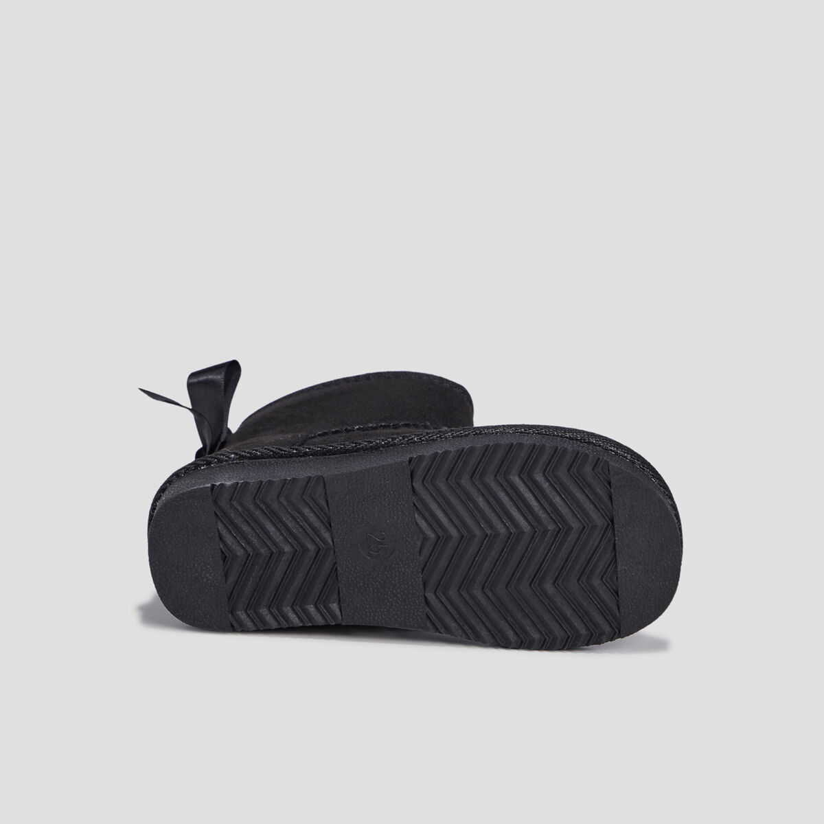 Bottines fourrées avec noeud noir fille