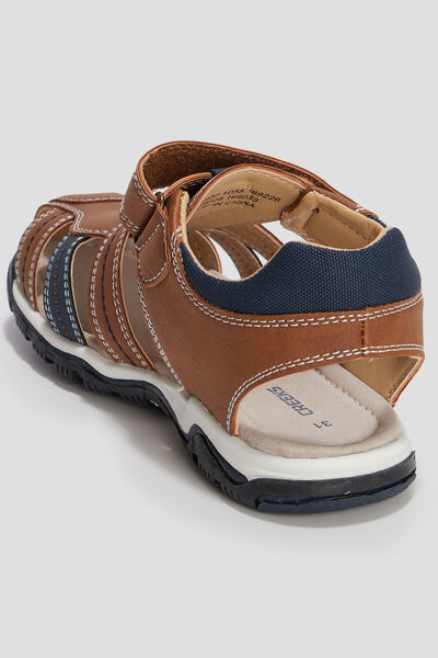 Sandales semelle crant&eacute;e marron gar&ccedil;on