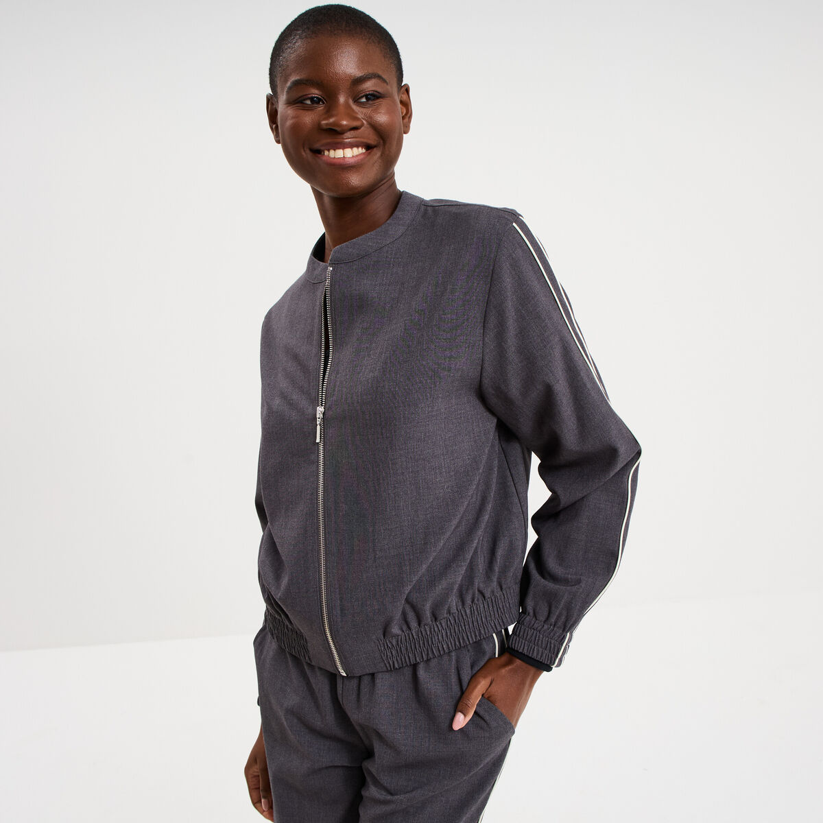 Veste bomber manches longues gris clair femme
