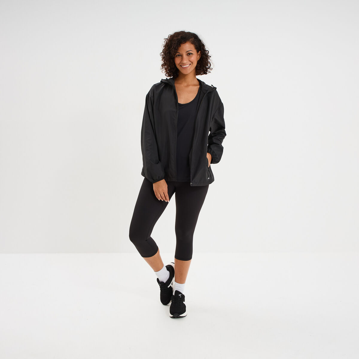 D&eacute;bardeur de sport fluide dos nageur noir femme