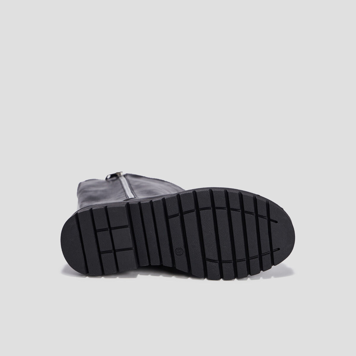 Bottes crantées zippées à bout rond noir fille