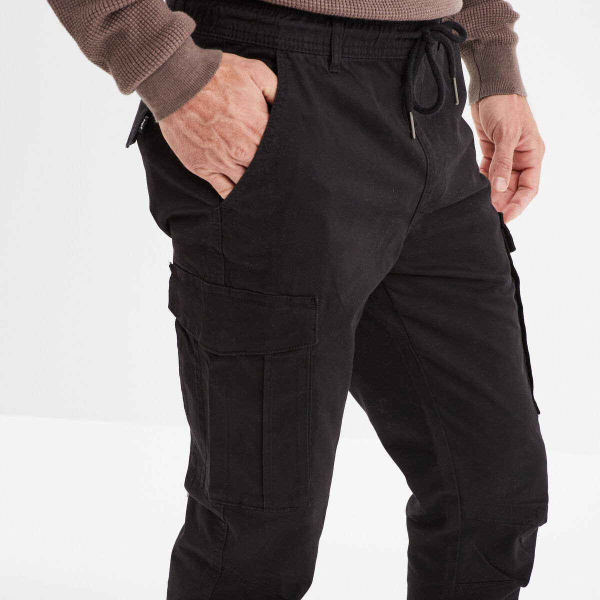 Pantalon cargo slim noir homme