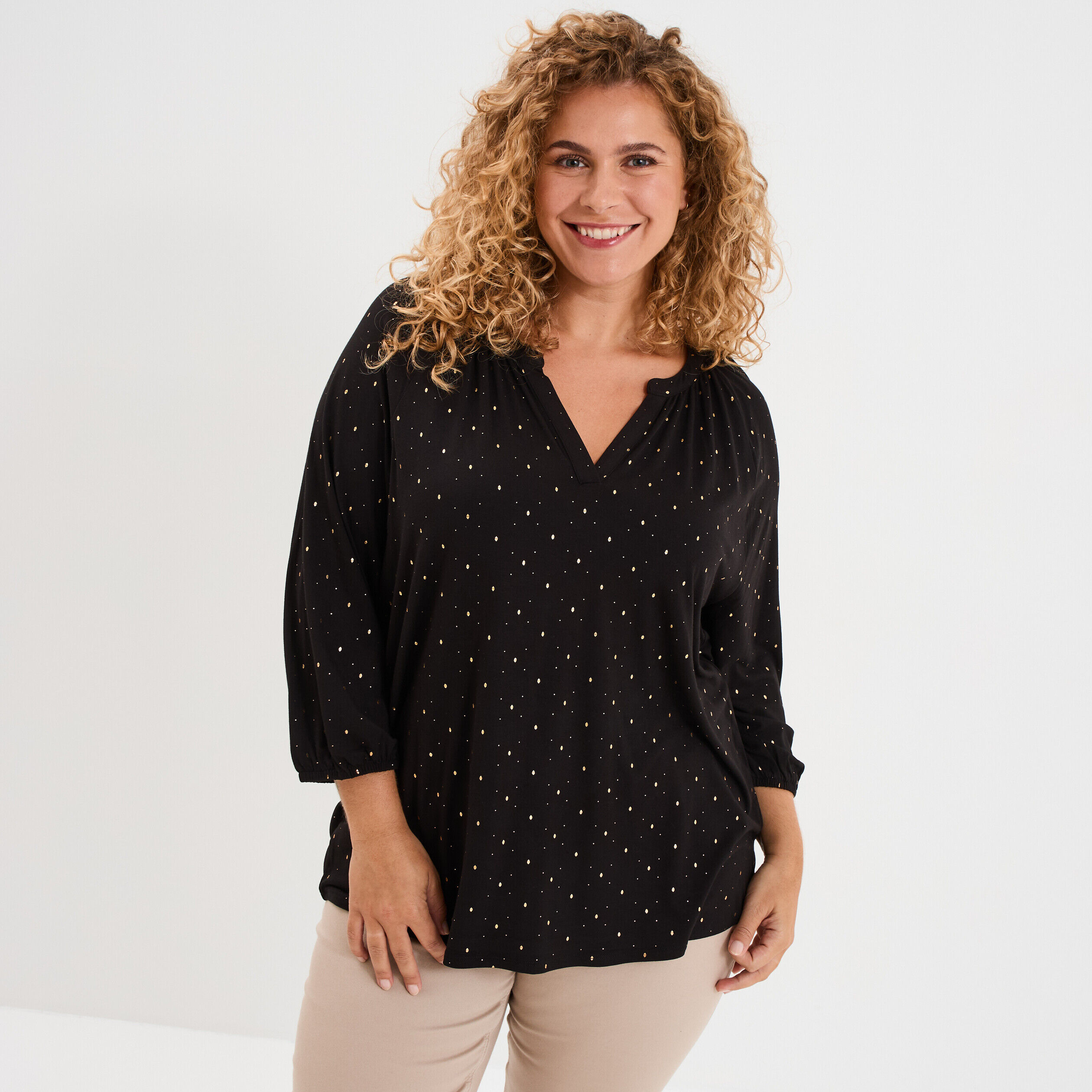 Blouse col en V manches 3/4 noir femme grande taille MODAVISTA