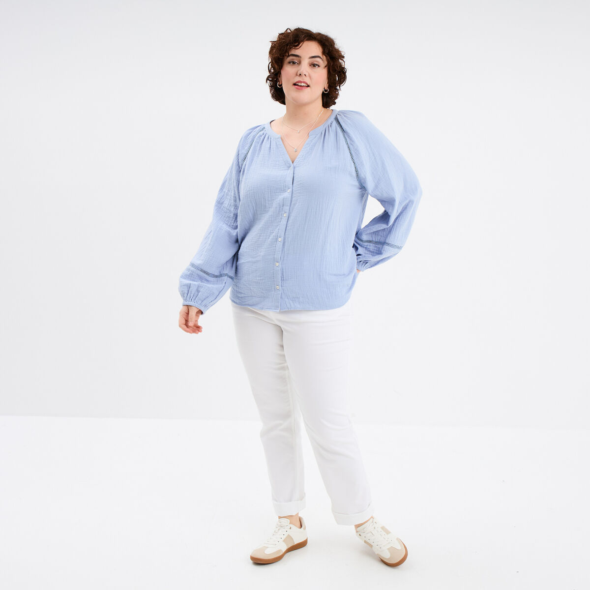 Blouse manches longues gaze de coton bleu clair femme grande taille