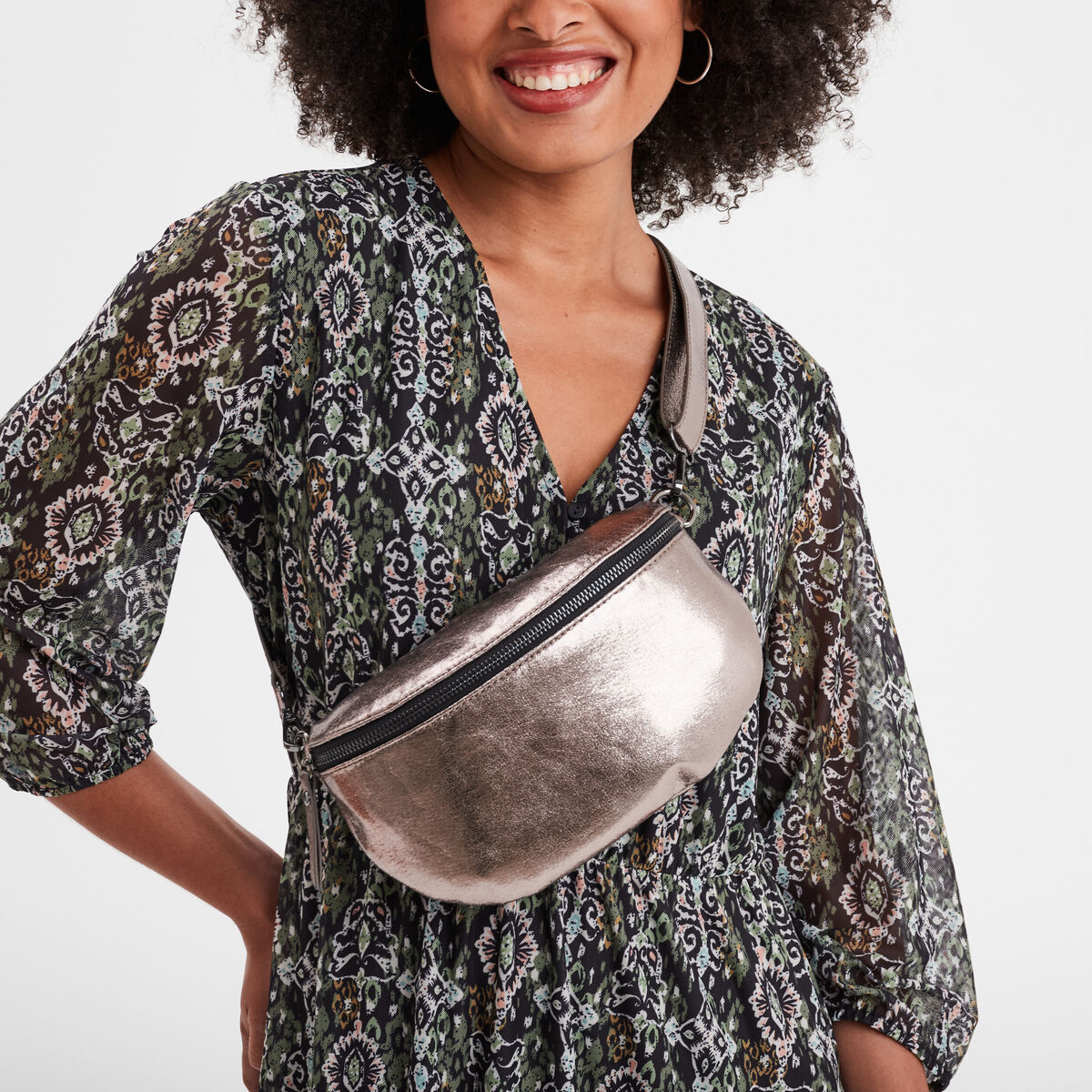Sac banane arrondi couleur bronze femme