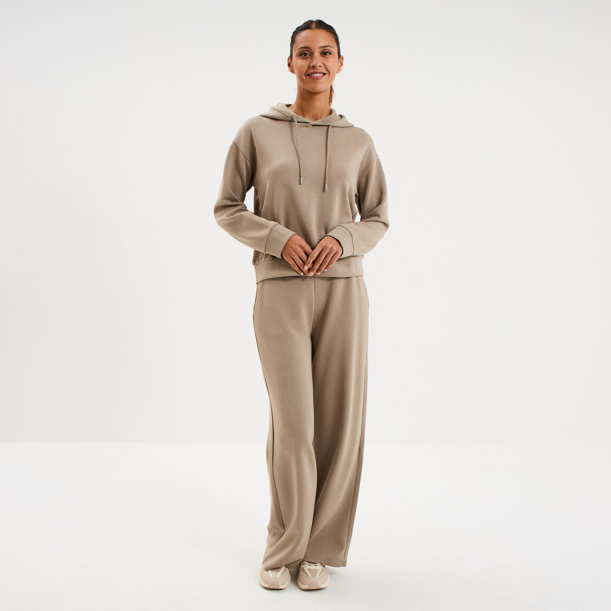 Pantalon de jogging large &eacute;lastiqu&eacute; taupe femme