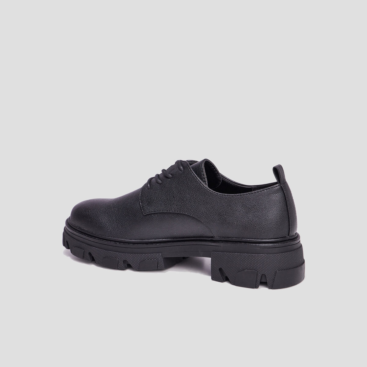 Derbies grosses semelles Liberto noir femme