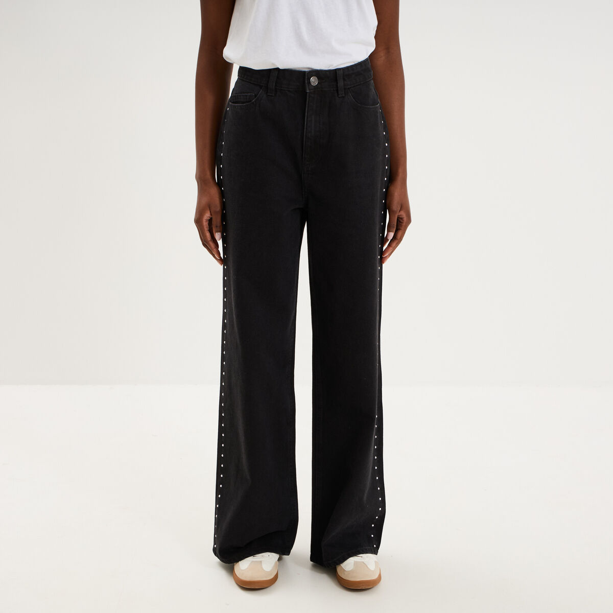 Jean large &agrave; clous coton denim noir femme