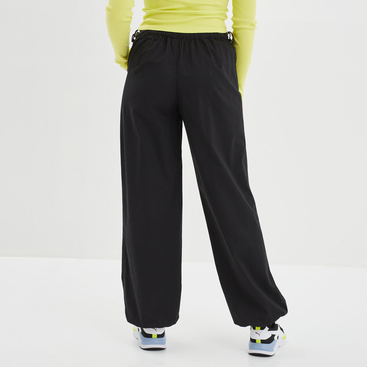 Pantalon droit taille et bas élastiqués noir femme