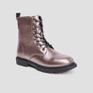 Bottines vernies zippées à lacets gris argent femme