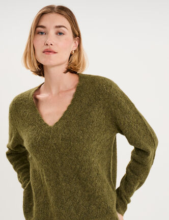 Pull col V ajour&eacute; manches longues vert olive femme