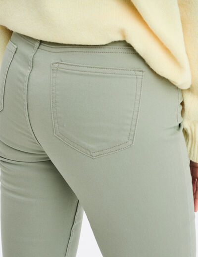 Pantalon slim en coton elasthanne vert kaki femme