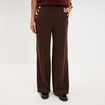 Pantalon &agrave; ponts flare effet cr&ecirc;pe marron fonc&eacute; femme