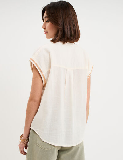 Blouse brod&eacute;e manches courtes ecru femme