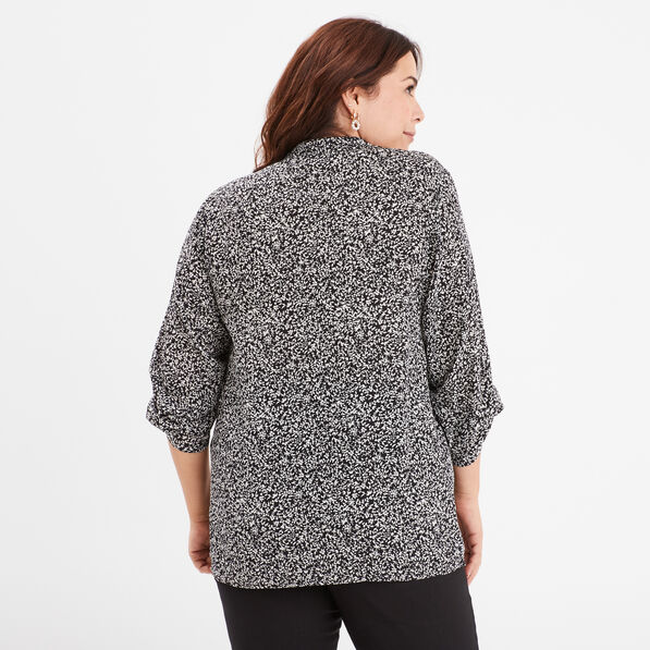 blouse coupe droite manches 34 col en v noir femmegt Blouse coupe droite manches 3/4 col en V noir femme grande taille