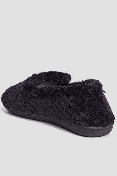 Pantoufles anti-d&eacute;rapantes fourr&eacute;es noir femme