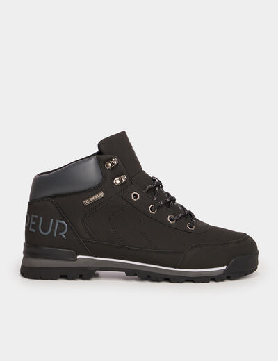 Bottines montantes semelles crant&eacute;es noir homme