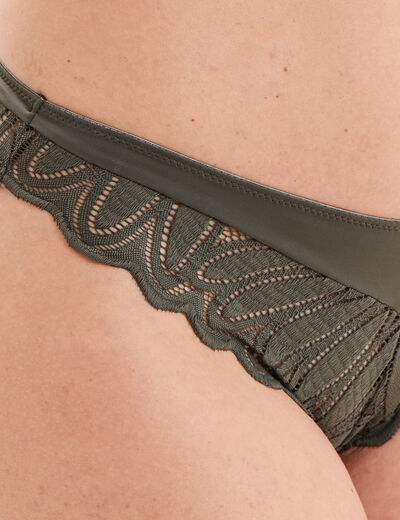 Tanga avec dentelle vert kaki femme