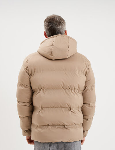 Doudoune courte &agrave; capuche d&eacute;perlante taupe homme