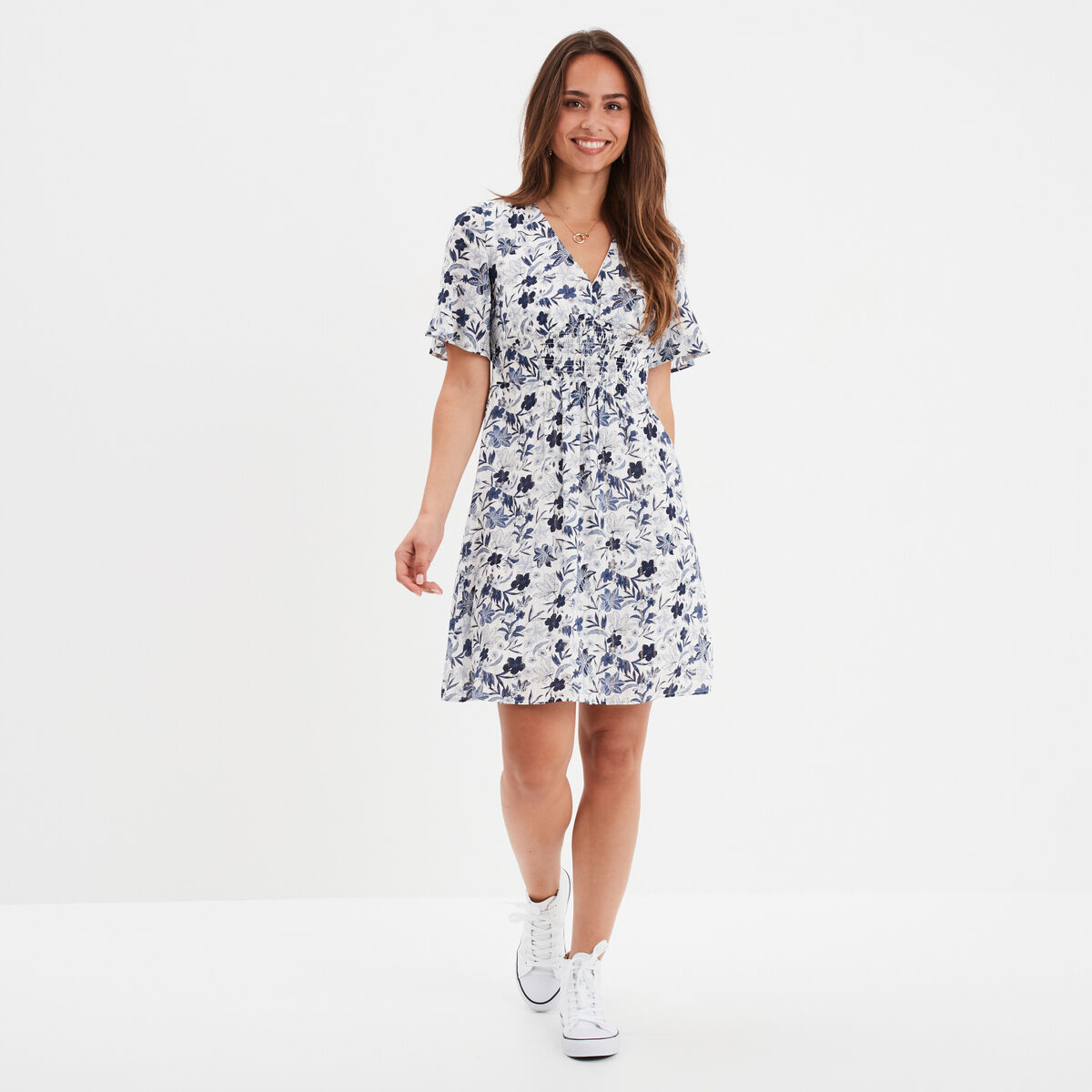 Robe col en V taille smockée Creeks ecru femme