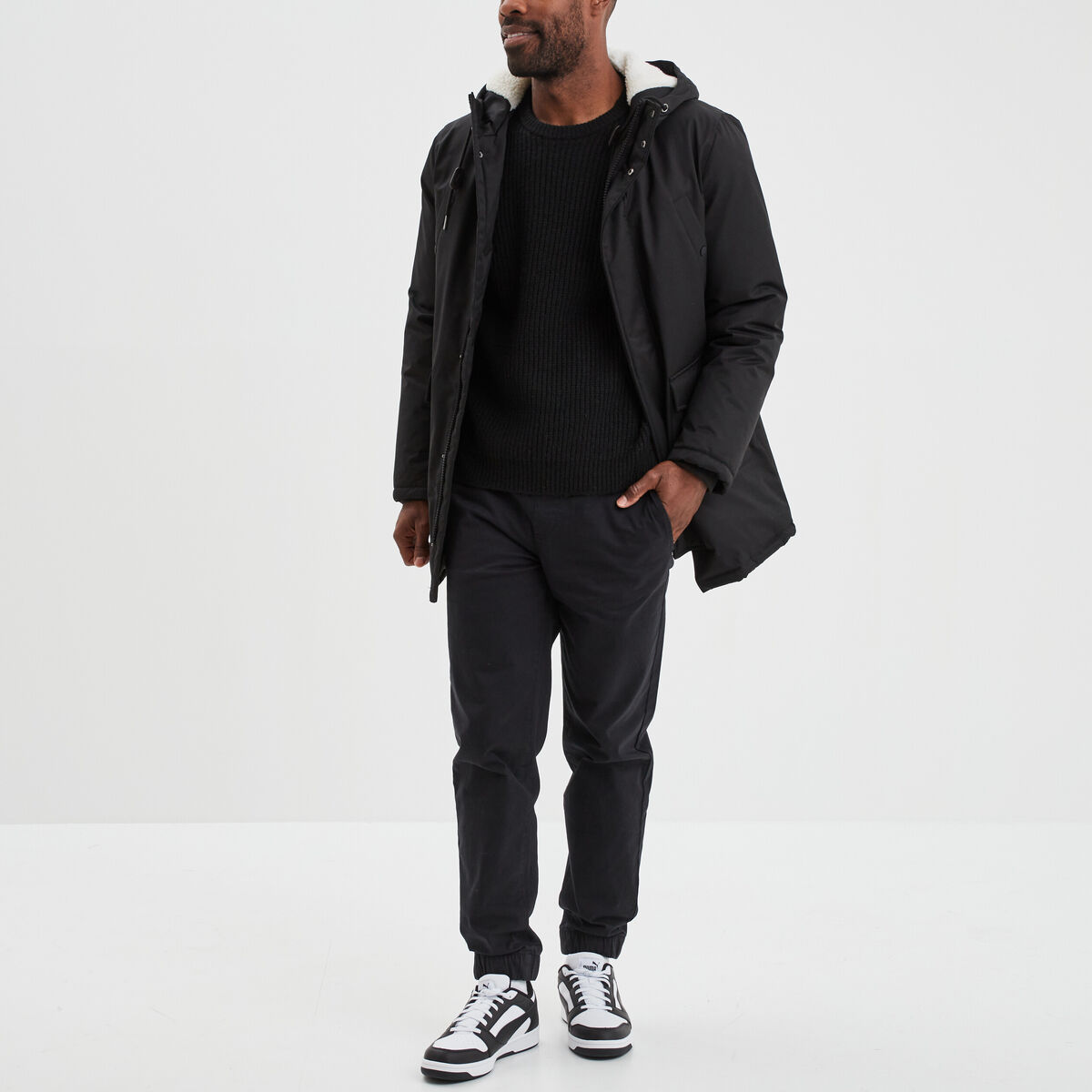 Parka mi-longue doublée à capuche noir homme