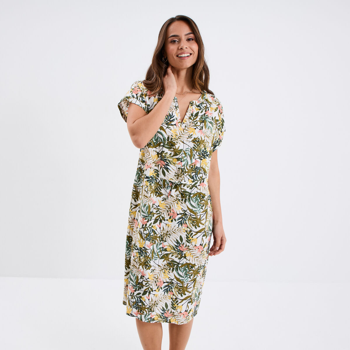 Robe courte col tunisien manches courtes blanc femme